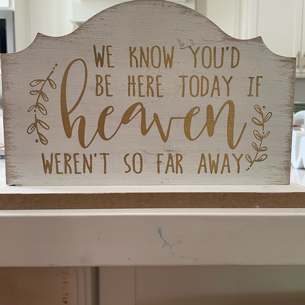 Decorative Weddinng Sign with Gold Lettering